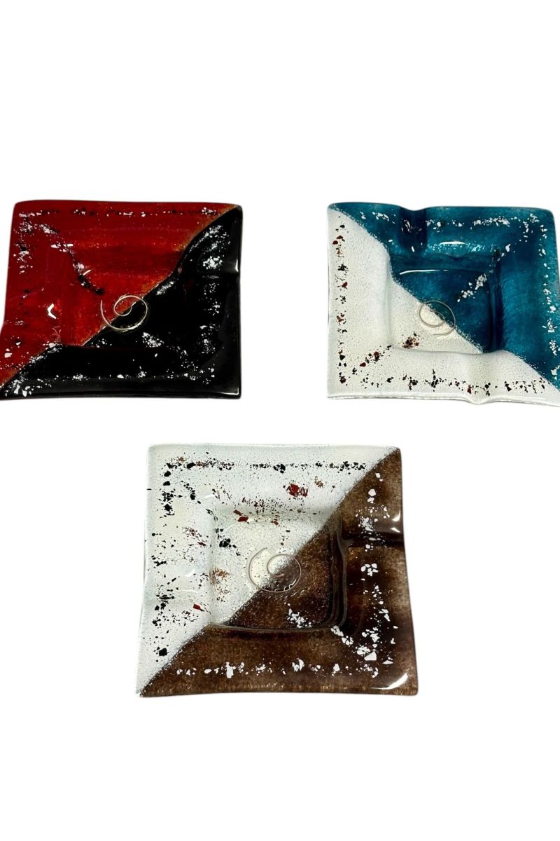 handmade glass ashtray 17×17