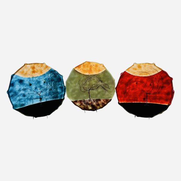 Round tree of life plate with legs F52